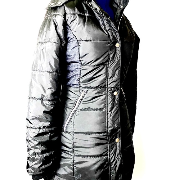 Hawks & Co Puffer Coat - Picture 13 of 13